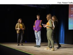 Fotos der Preisverleihung des Kurzfilmfestivals "20minmax"