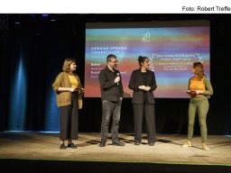 Fotos der Preisverleihung des Kurzfilmfestivals "20minmax"