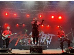 Fotos des Burning Lake-Festivals 2025 – Rockmusik &amp; Feuer in Pförring