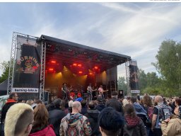 Fotos des Burning Lake-Festivals 2025 – Rockmusik &amp; Feuer in Pförring