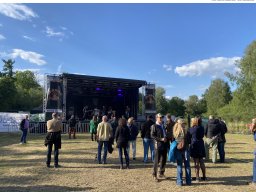 Fotos des Burning Lake-Festivals 2025 – Rockmusik &amp; Feuer in Pförring