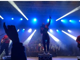 Fotos des Burning Lake-Festivals 2025 – Rockmusik &amp; Feuer in Pförring