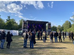 Fotos des Burning Lake-Festivals 2025 – Rockmusik &amp; Feuer in Pförring