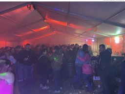 Fotos des Burning Lake-Festivals 2025 – Rockmusik &amp; Feuer in Pförring