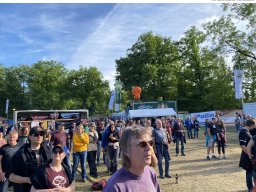 Fotos des Burning Lake-Festivals 2025 – Rockmusik &amp; Feuer in Pförring