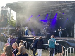 Fotos des Burning Lake-Festivals 2025 – Rockmusik &amp; Feuer in Pförring