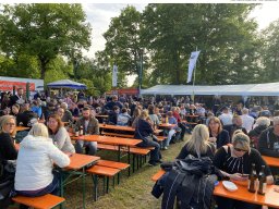 Fotos des Burning Lake-Festivals 2025 – Rockmusik &amp; Feuer in Pförring